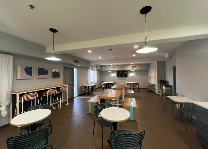Spark By Hilton Phoenix-Glendale-Peoria